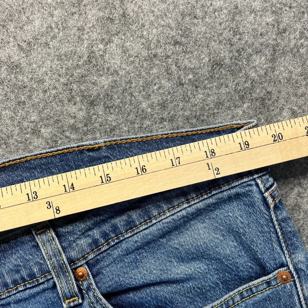 Levis Jeans Men's‎ 38x30 505 Regular Fit Straight Leg Light Wash Denim Pants